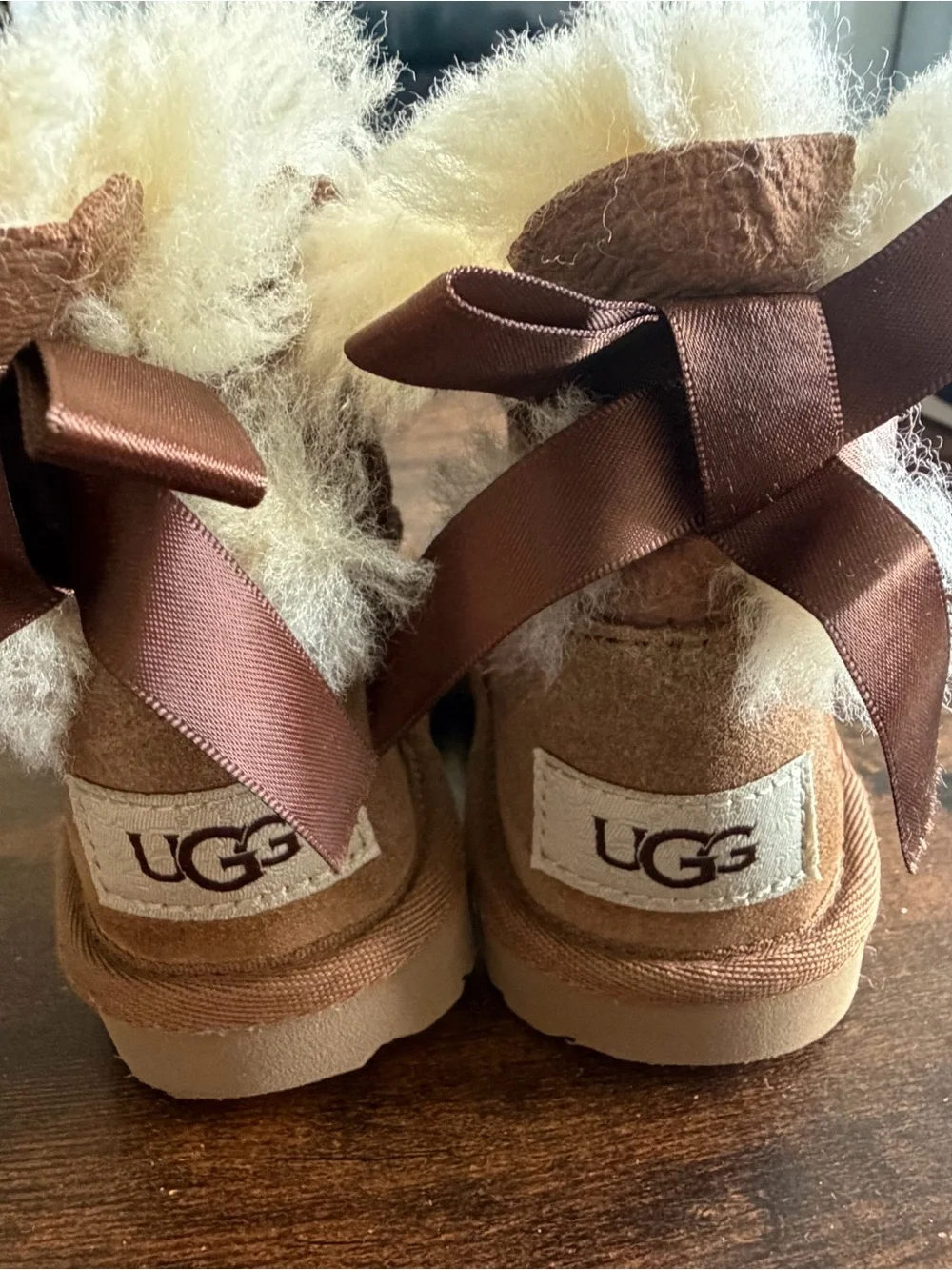 UGG Kids Bailey Bow Chestnut Shearling Boots Toddler Size 7